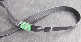 Ремень поликлиновой 1002648 OPTIBELT (760869.0)